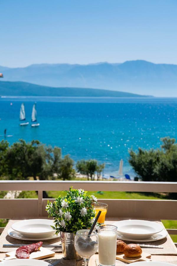 Apartmán Ifi Sea House Nikiana Exteriér fotografie
